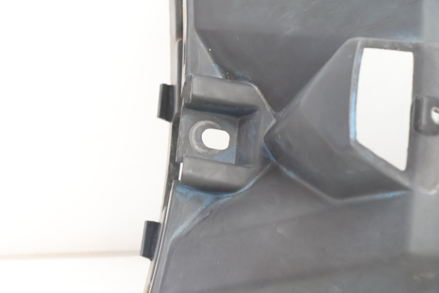 photo de PARAFANGO POSTERIORE KYMCO SUPER 8 2T 50 (2007 - 2013) - Primo piano tecnico