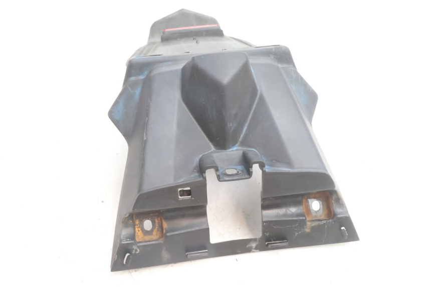photo de PARAFANGO POSTERIORE KYMCO SUPER 8 2T 50 (2007 - 2013) - Stato della superficie e materiale