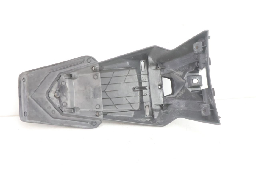 photo de PARAFANGO POSTERIORE KYMCO SUPER 8 2T 50 (2007 - 2013) - Marcature e riferimenti originali