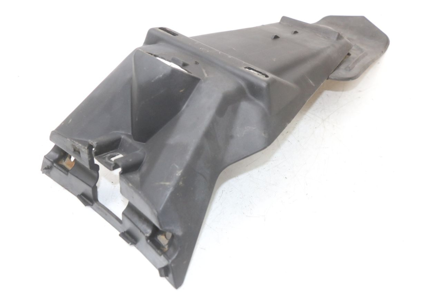 photo de PARAFANGO POSTERIORE KYMCO SUPER 8 4T 50 (2021 - 2024) - Primo piano tecnico