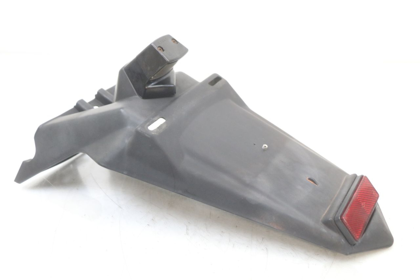 photo de PARAFANGO POSTERIORE KYMCO SUPER 8 125 (2008 - 2015) - Zoom sullo stato d'uso