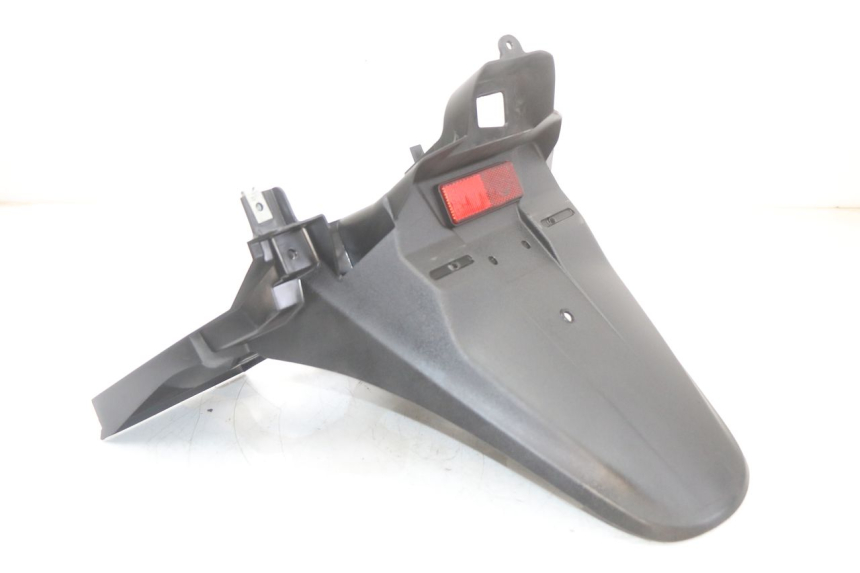 photo de PARAFANGO POSTERIORE SUZUKI BURGMAN 125 (2018 - 2021) - Dettaglio del componente