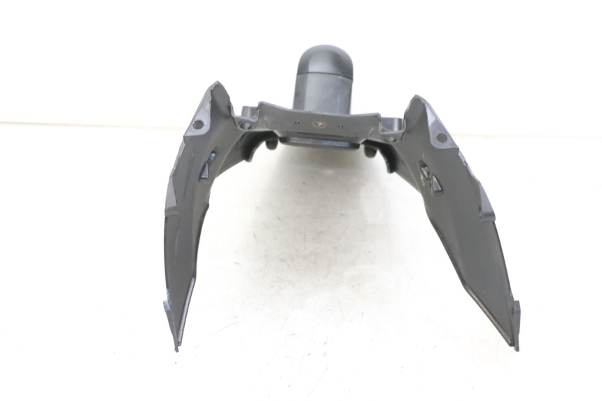 photo de PARAFANGO POSTERIORE SYM ORBIT 2 4T 50 (2018 - 2022) - Altra angolazione