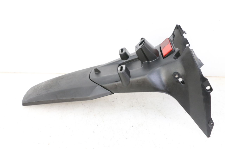 photo de PARAFANGO POSTERIORE SYM ORBIT 2 4T 50 (2008 - 2017) - Primo piano tecnico