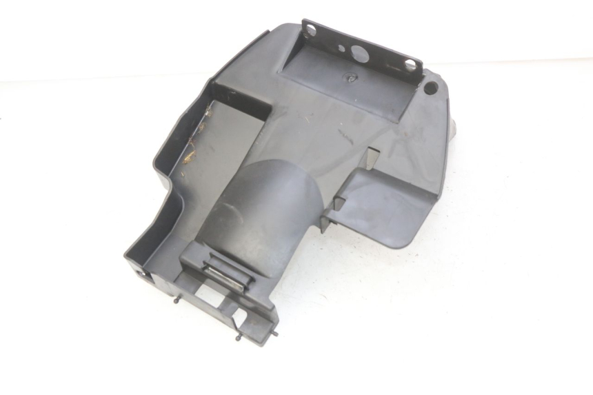 photo de PARAFANGO POSTERIORE PEUGEOT V-CLIC VCLIC 50 (2007 - 2013) - Zoom sullo stato d'uso