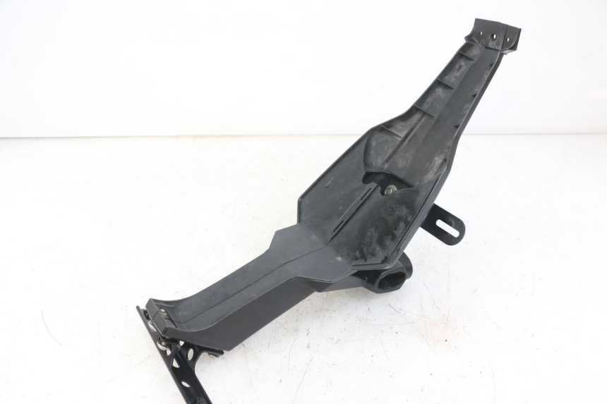 photo de PARAFANGO POSTERIORE KAWASAKI VERSYS ABS 650 (2015 - 2018) - Zoom sullo stato d'uso