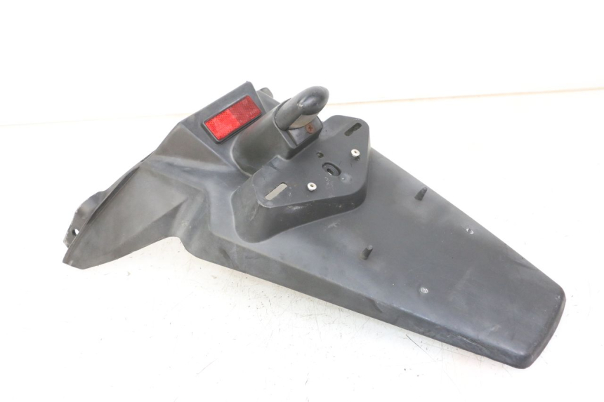 photo de PARAFANGO POSTERIORE YAMAHA X-MAX XMAX ABS 250 (2010 - 2012) - Primo piano tecnico