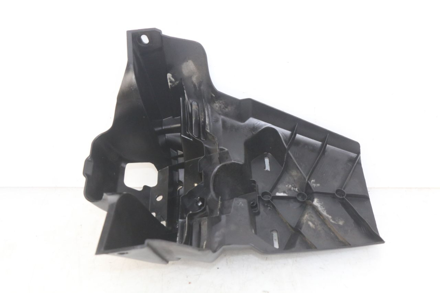 photo de PARAFANGO POSTERIORE YAMAHA XMAX X-MAX 125 (2006 - 2009) - Zoom sullo stato d'uso