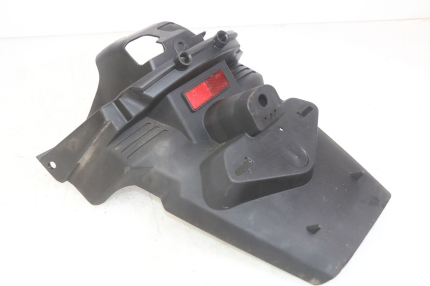 photo de PARAFANGO POSTERIORE YAMAHA XMAX X-MAX 125 (2006 - 2009) - Primo piano tecnico