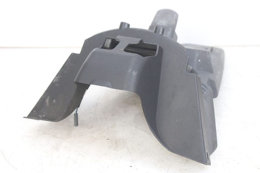 photo de PARAFANGO POSTERIORE YAMAHA X-MAX XMAX 250 (2006 - 2009) - Zoom sullo stato d'uso