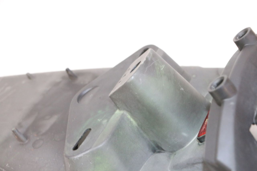 photo de PARAFANGO POSTERIORE YAMAHA X-MAX XMAX 250 (2006 - 2009) - Altra angolazione