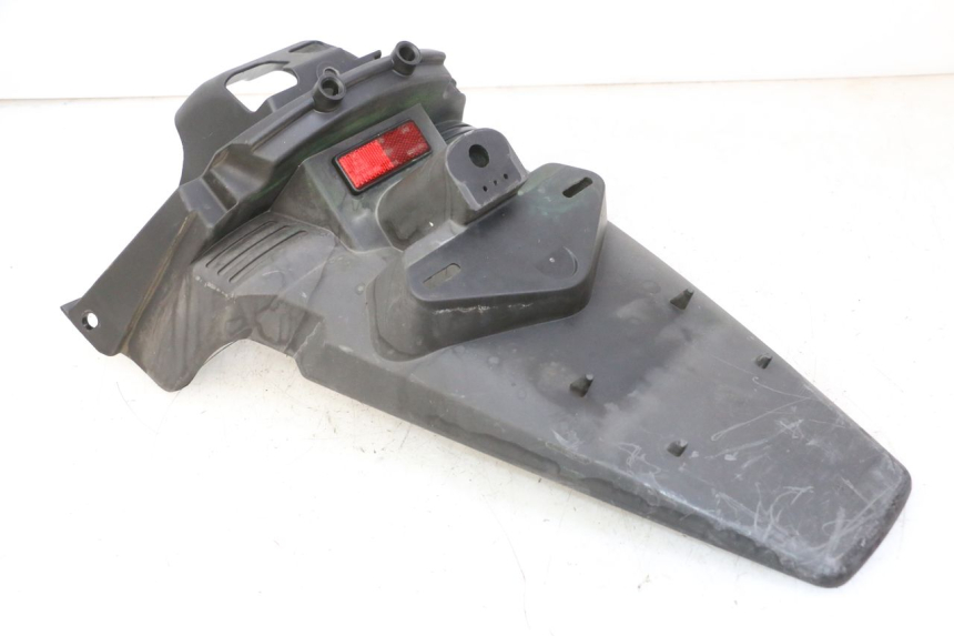 photo de PARAFANGO POSTERIORE YAMAHA X-MAX XMAX 250 (2006 - 2009) - Stato della superficie e materiale