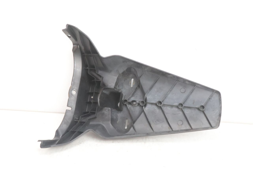 photo de PARAFANGO POSTERIORE YAMAHA X-MAX XMAX 125 (2010 - 2013) - Primo piano tecnico