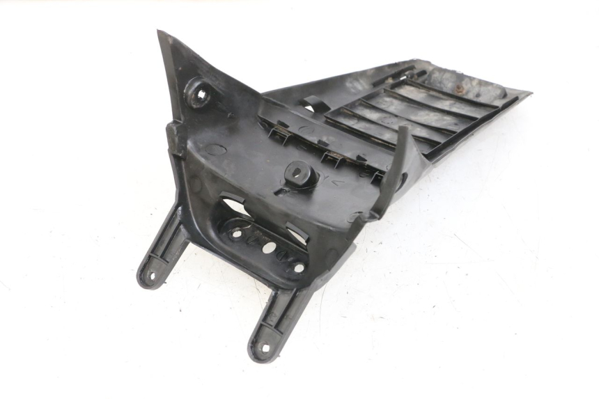 photo de PARAFANGO POSTERIORE YAMAHA YN NEO'S 50 (1997 - 2004) - Zoom sullo stato d'uso