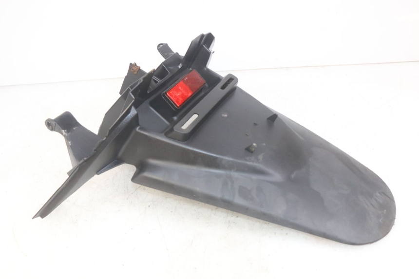 photo de PARAFANGO POSTERIORE YAMAHA YP MAJESTY 400 (2004 - 2008) - Dettaglio del componente