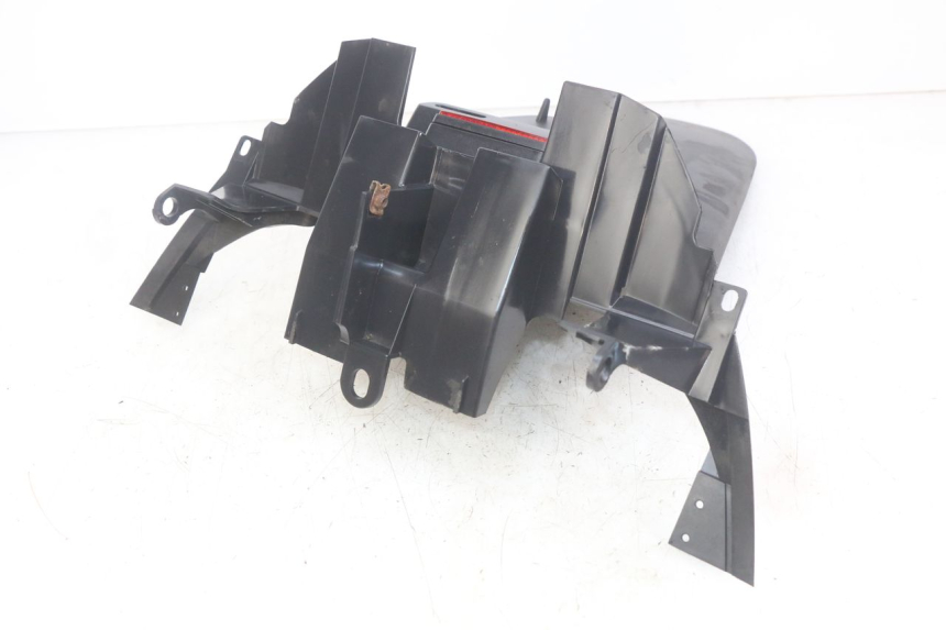 photo de PARAFANGO POSTERIORE YAMAHA YP MAJESTY 400 (2004 - 2008) - Altra angolazione