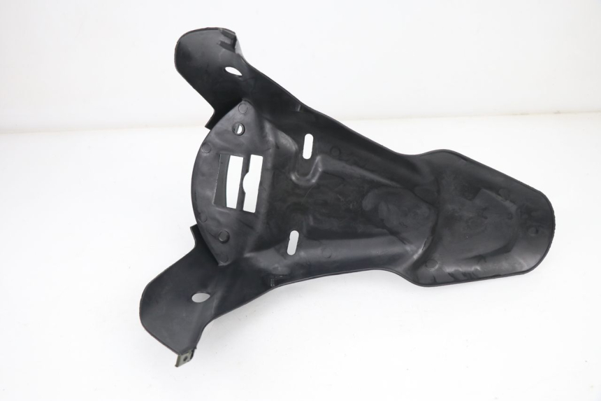 photo de Parafango posteriore YIYING YY125T-6 125 (2006 - 2014) - Dettaglio del componente