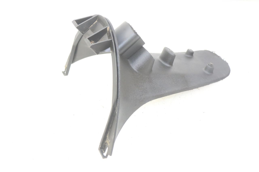 photo de PARAFANGO POSTERIORE PIAGGIO ZIP 4T 50 (2018 - 2020) - Primo piano tecnico