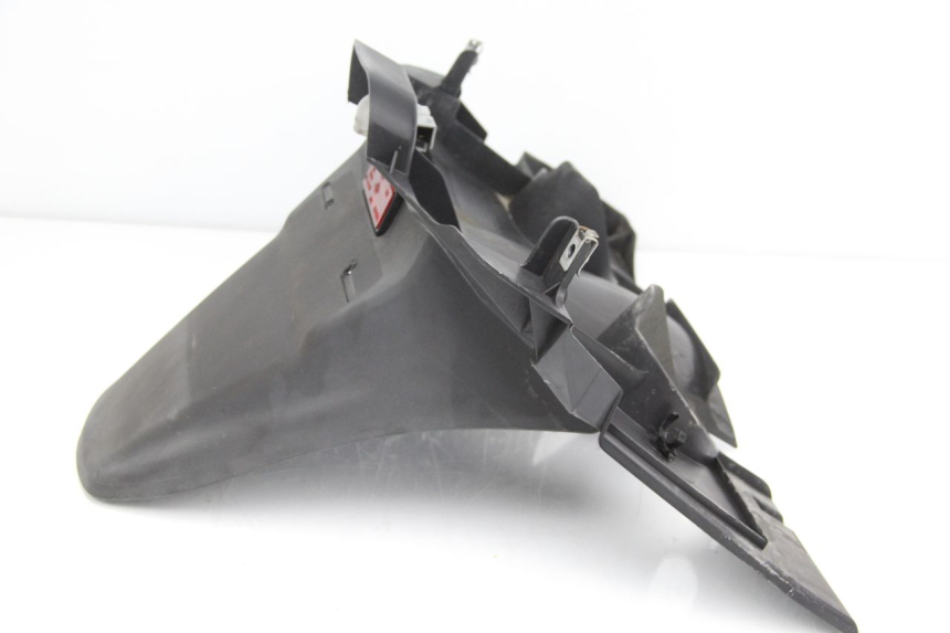 photo de Parafango SUZUKI BURGMAN 125 (2007 - 2014) - Zoom sullo stato d'uso