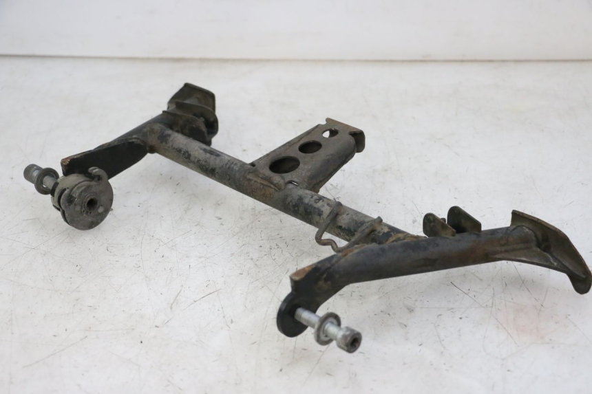 photo de CAVALLETTO CENTRALE BMW C1 125 (2000 - 2003) - Zoom sullo stato d'uso