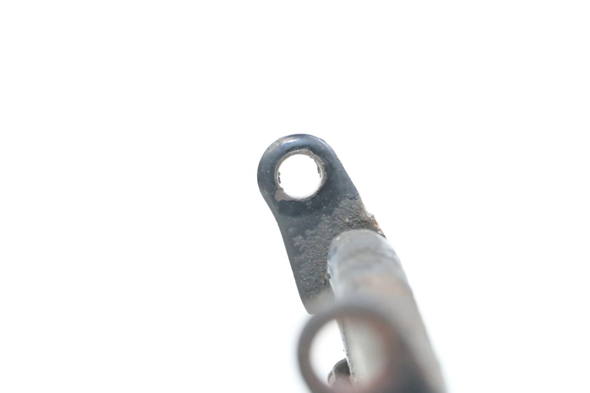 photo de CAVALLETTO CENTRALE KYMCO DINK STREET 125 (2009 - 2014) - Dettagli dei punti di fissaggio