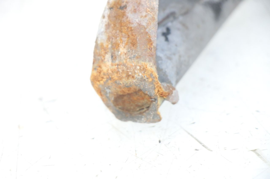 photo de CAVALLETTO CENTRALE PIAGGIO FLY 125 (2005 - 2012) - Dettaglio del componente