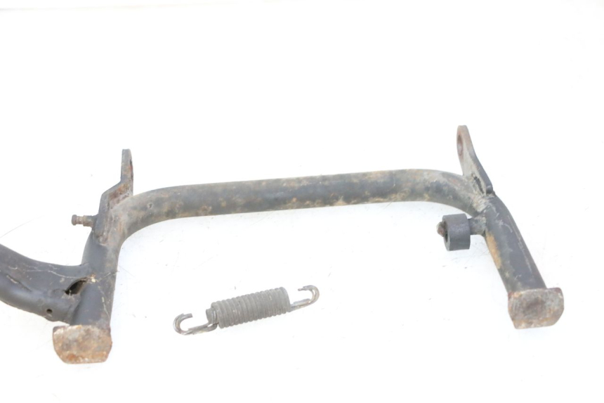 photo de CAVALLETTO CENTRALE KYMCO GRAND DINK 125 (2002 - 2007) - Altra angolazione