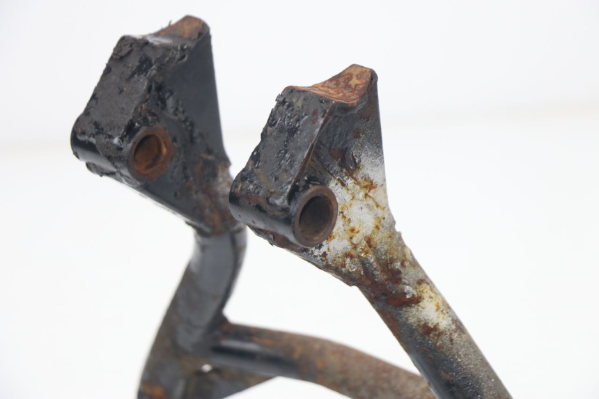 photo de Cavalletto centrale SUZUKI GSX F GSXF 750 (1988 - 1998) - Marcature e riferimenti originali