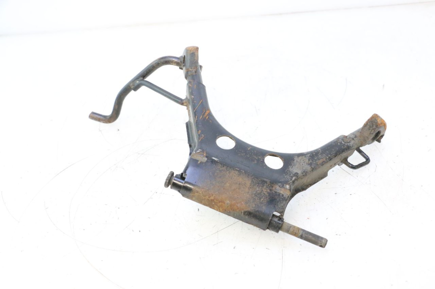 photo de CAVALLETTO CENTRALE PEUGEOT KISBEE 2T 50 (2010 - 2017) - Dettagli dei punti di fissaggio