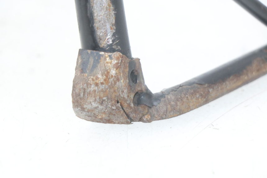 photo de CAVALLETTO CENTRALE PEUGEOT LUDIX 2 PRO 4T 50 (2008 - 2013) - Ricambio usato controllato