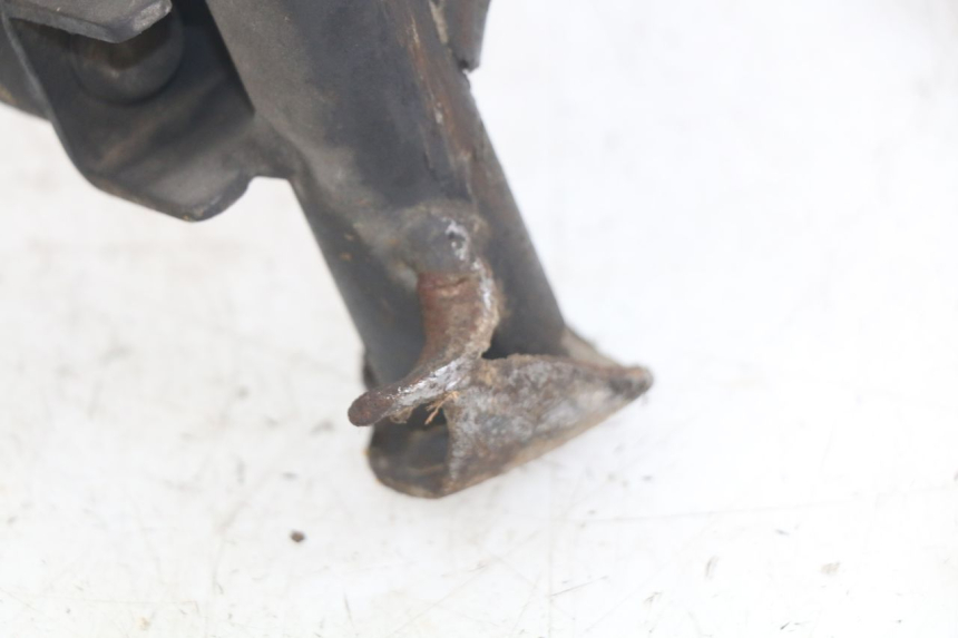 photo de CAVALLETTO CENTRALE PIAGGIO MP3 LT 400 (2007 - 2012) - Dettagli dei punti di fissaggio