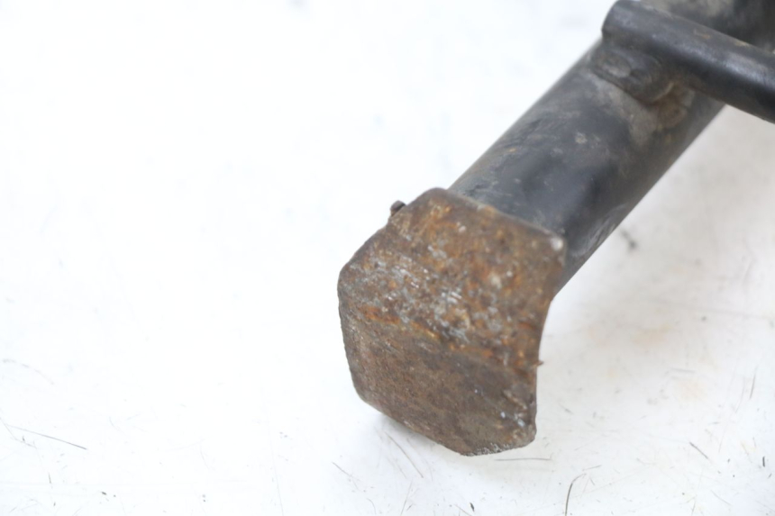 photo de CAVALLETTO CENTRALE PIAGGIO MP3 LT 400 (2007 - 2012) - Dettagli dei punti di fissaggio