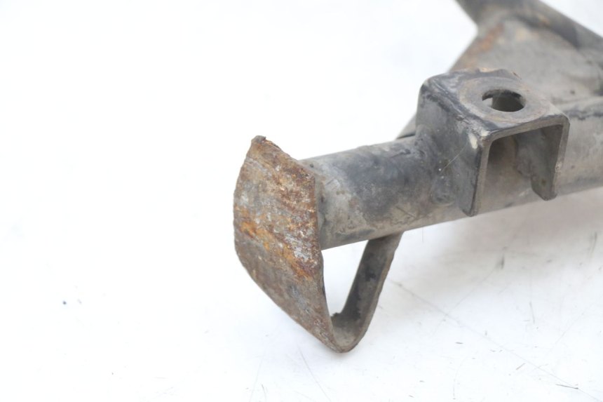 photo de CAVALLETTO CENTRALE PIAGGIO MP3 LT 400 (2007 - 2012) - Stato della superficie e materiale