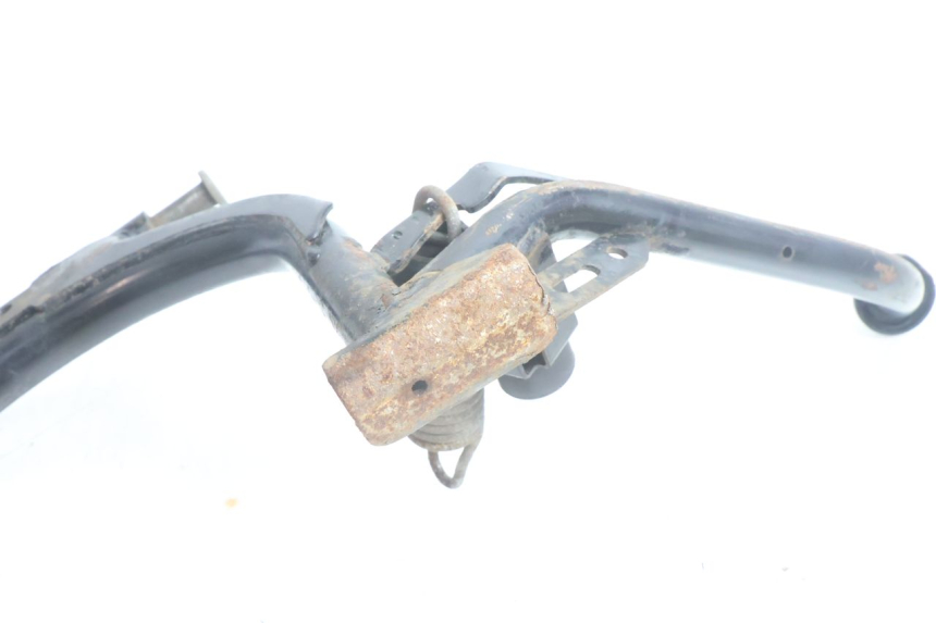 photo de CAVALLETTO CENTRALE YAMAHA N-MAX NMAX 125 (2021 - 2024) - Primo piano tecnico