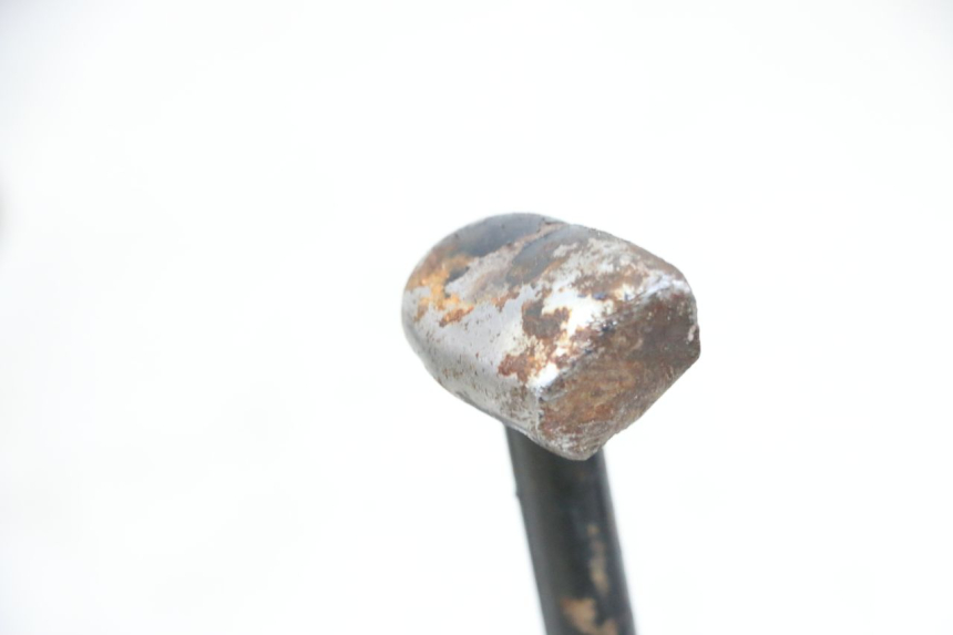 photo de CAVALLETTO CENTRALE PIAGGIO NEW TYPHOON 50 (2018 - 2021) - Altra angolazione