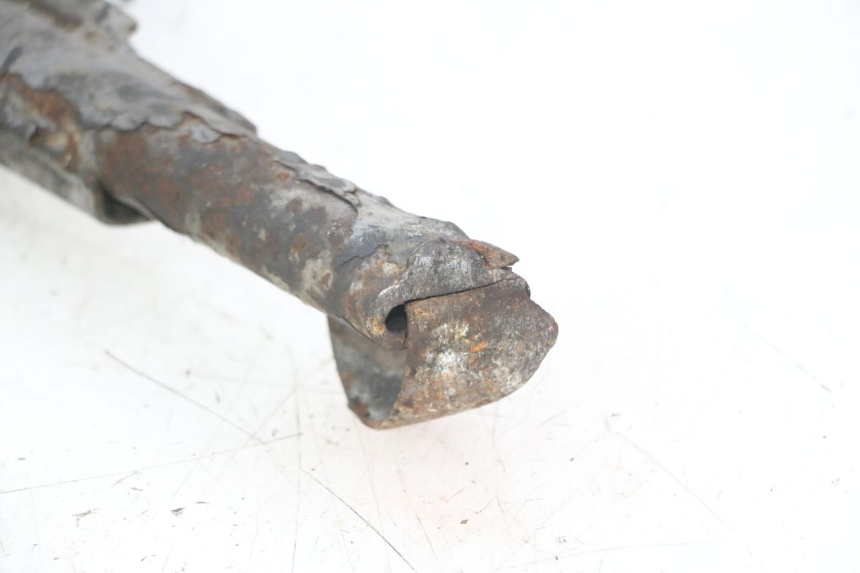 photo de Cavalletto centrale PEUGEOT SATELIS 125 (2013 - 2018) - Altra angolazione