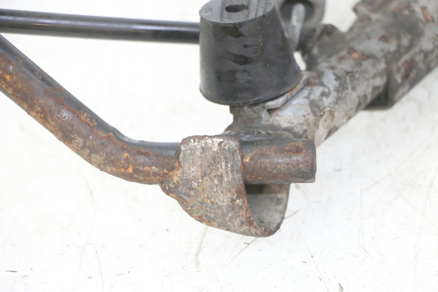 photo de Cavalletto centrale PEUGEOT SATELIS 125 (2013 - 2018) - Primo piano tecnico