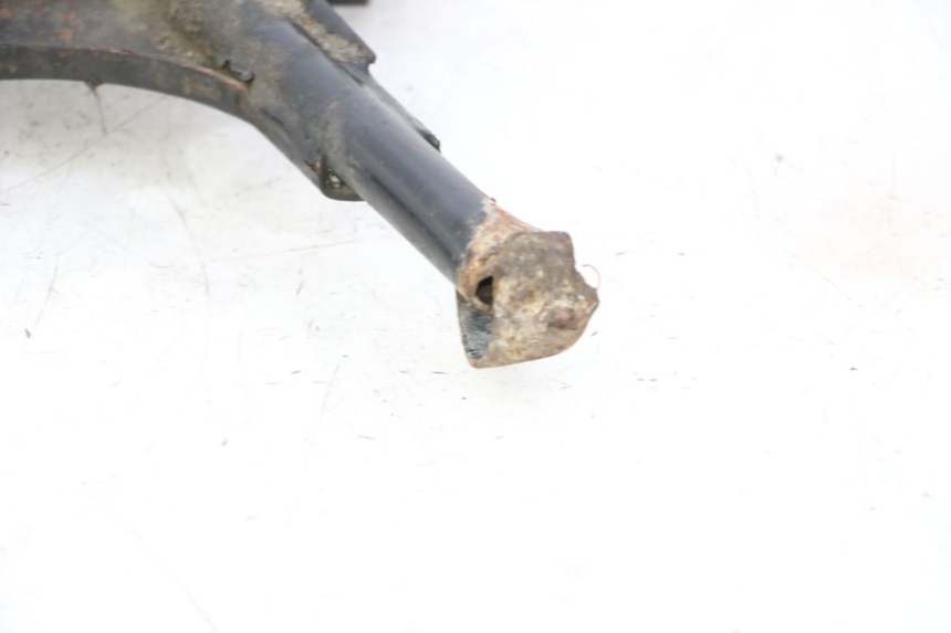 photo de CAVALLETTO CENTRALE PEUGEOT SATELIS 125 (2006 - 2009) - Primo piano tecnico