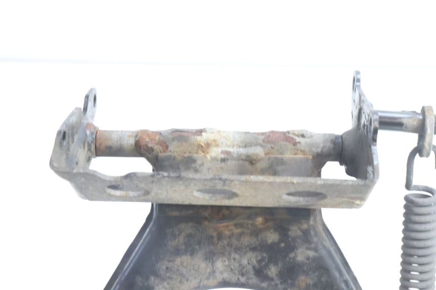 photo de CAVALLETTO CENTRALE PEUGEOT SATELIS 125 (2006 - 2009) - Dettaglio del componente