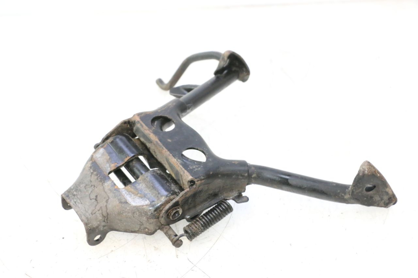 photo de CAVALLETTO CENTRALE APRILIA SR 2T 50 (2012 - 2017) - Dettagli dei punti di fissaggio