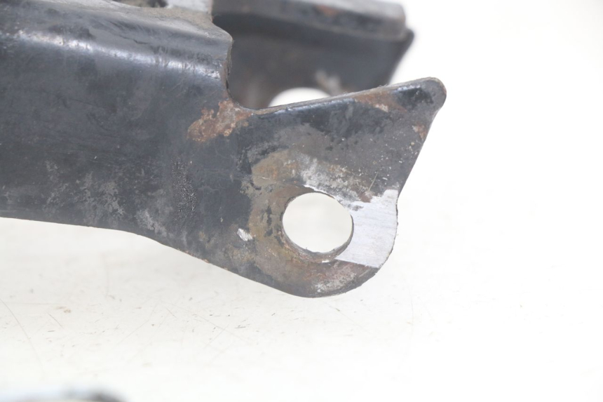 photo de CAVALLETTO CENTRALE APRILIA SR LC 50 (1997 - 2004) - Vista d'insieme del prodotto