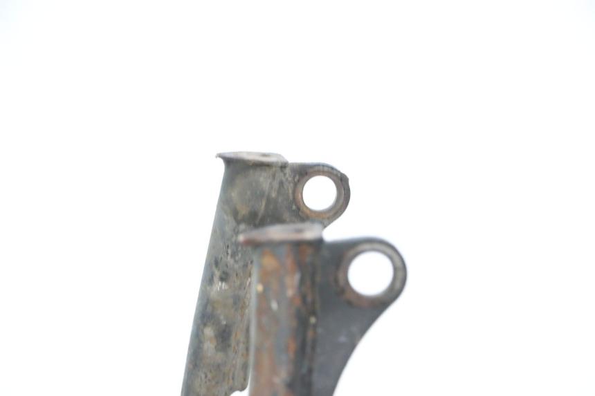 photo de CAVALLETTO CENTRALE HONDA VFR FI RC46 800 (1998 - 2001) - Dettagli dei punti di fissaggio