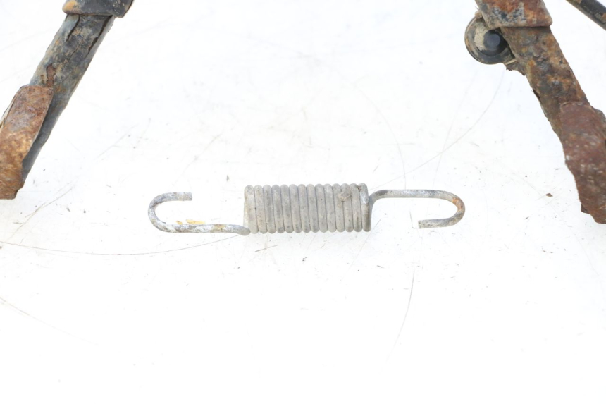 photo de Cavalletto centrale PEUGEOT VIVACITY 50 (2004 - 2009) - Stato della superficie e materiale