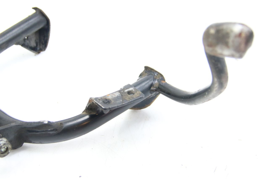 photo de BEQUILLE CENTRALE PIAGGIO ZIP 4T 50 (2018 - 2020) - Dettagli dei punti di fissaggio