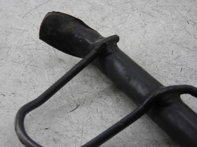 photo de Cavalletto laterale PIAGGIO X9 250 (2000 - 2002) - Stato della superficie e materiale