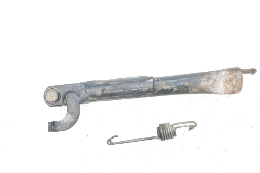 photo de Cavalletto laterale SUZUKI GZ MARAUDER 125 (1998 - 2004) - Zoom sullo stato d'uso