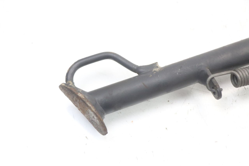 photo de CAVALLETTO LATERALE PEUGEOT SATELIS 125 (2010 - 2012) - Dettaglio del componente