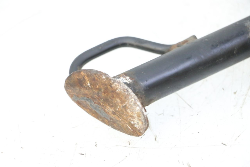 photo de CAVALLETTO LATERALE PEUGEOT SATELIS 125 (2006 - 2009) - Zoom sullo stato d'uso