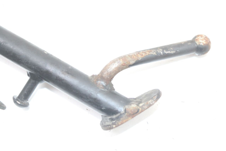 photo de CAVALLETTO LATERALE YAMAHA YP MAJESTY 125 (2002 - 2006) - Primo piano tecnico