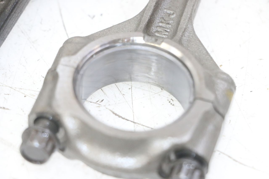 photo de BIELLA HONDA CB R 1000 (2018 - 2023) - Stato della superficie e materiale